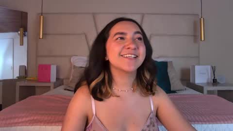 Snapshot of arabella__1 chatting on June 2026 02:53:01 AM Arabella online show from June 2026 02:53:01 AM