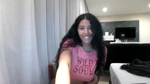 Snapshot of arabiangoddess3 chatting on June 2026 08:50:01 AM Monet online show from June 2026 08:50:01 AM