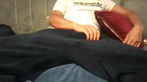 arabstraightxl21 online show from October 2025 12:03:02 PM