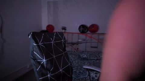 aradia_kiss online show from October 2025 08:43:02 PM