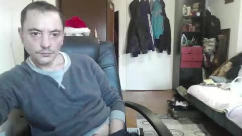 Snapshot of aragorn1986 chatting on March 2026 05:02:02 AM aragorn1986 online show from March 2026 05:02:02 AM