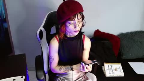 Snapshot of ardat_lili69 chatting on January 2025 12:37:01 PM Ardat lili69 online show from January 2025 12:37:01 PM