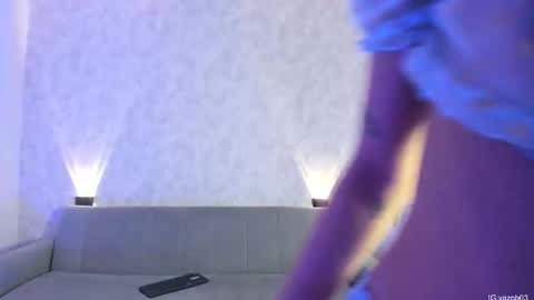    online show from October 2025 04:41:02 PM