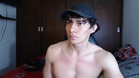 Snapshot of ares_aestheticgod chatting on January 2025 03:46:01 AM Ares D online show from January 2025 03:46:01 AM