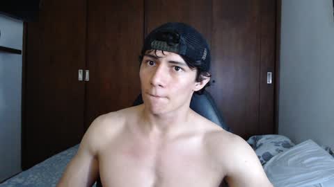Snapshot of ares_aestheticgod chatting on January 2025 01:44:01 AM Ares D online show from January 2025 01:44:01 AM