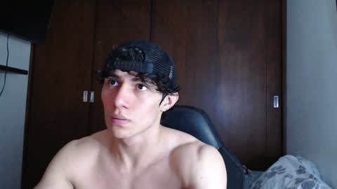 Snapshot of ares_aestheticgod chatting on February 2025 02:47:01 AM Ares D online show from February 2025 02:47:01 AM