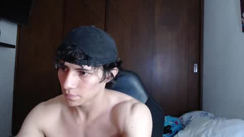 Snapshot of ares_aestheticgod chatting on February 2025 01:47:02 AM Ares D online show from February 2025 01:47:02 AM