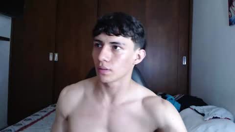 Snapshot of ares_aestheticgod chatting on February 2025 01:26:01 AM Ares D online show from February 2025 01:26:01 AM