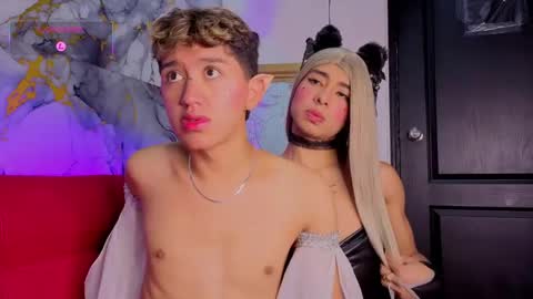 ares_twins online show from April 2026 06:21:01 PM