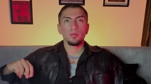 Snapshot of aresmassimox chatting on November 2025 04:07:02 AM Mateo online show from November 2025 04:07:02 AM