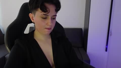 AresNoir online show from January 2026 10:39:01 AM