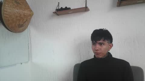 Snapshot of aress_1 chatting on October 2025 12:56:02 PM Ares online show from October 2025 12:56:02 PM