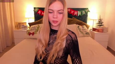 Snapshot of aria69stars chatting on December 2024 08:55:02 AM aria69stars online show from December 2024 08:55:02 AM