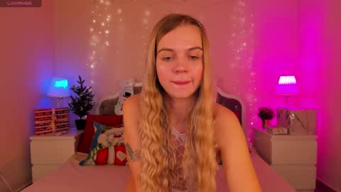 Snapshot of aria69stars chatting on December 2024 02:12:02 AM aria69stars online show from December 2024 02:12:02 AM