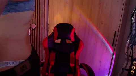 Snapshot of aria__gold chatting on February 2026 09:26:01 PM aria__gold online show from February 2026 09:26:01 PM