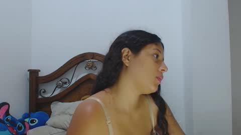 aria_arthur online show from September 2025 08:54:02 PM