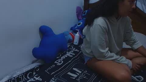 aria_arthur online show from October 2025 10:43:02 AM