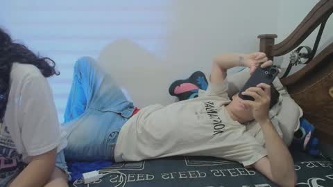 aria_arthur online show from October 2025 10:25:01 AM