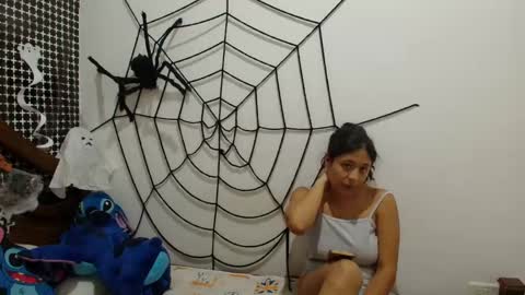 aria_arthur online show from October 2025 01:52:02 AM