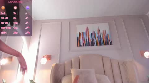 Snapshot of aria_greco chatting on December 2024 06:11:02 AM Aria  online show from December 2024 06:11:02 AM