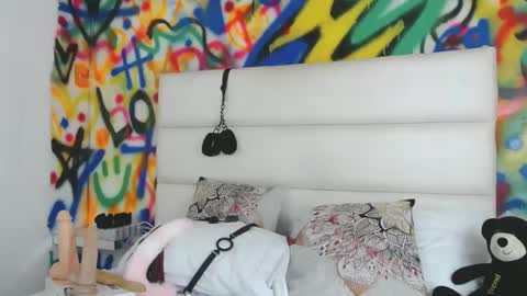 Snapshot of aria_martiin chatting on December 2024 04:25:02 PM aria online show from December 2024 04:25:02 PM