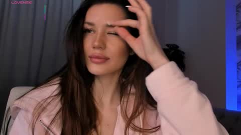 aria_mila online show from March 2026 03:12:01 AM