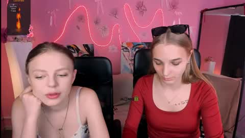 aria_voss_ online show from May 2026 05:58:02 AM