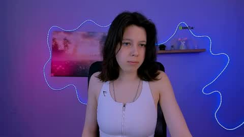 aria_wild_ online show from May 2026 07:10:02 PM