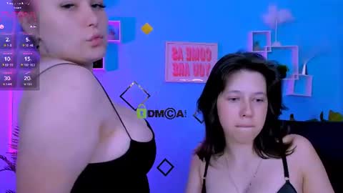 Snapshot of aria_wild_ chatting on June 2026 06:46:02 PM aria_wild_ online show from June 2026 06:46:02 PM