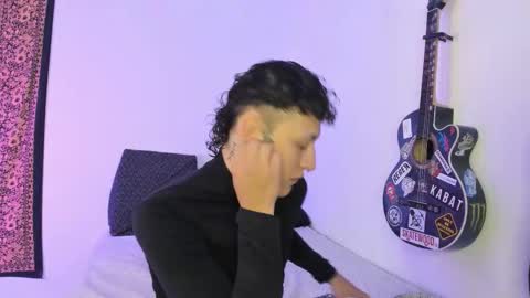 Aria and Orien online show from March 2026 12:40:01 AM