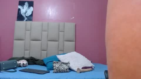 ariacoral online show from March 2025 12:58:02 PM