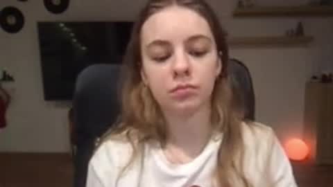 Snapshot of ariacreazy chatting on December 2024 09:13:01 PM AriaCreazy online show from December 2024 09:13:01 PM