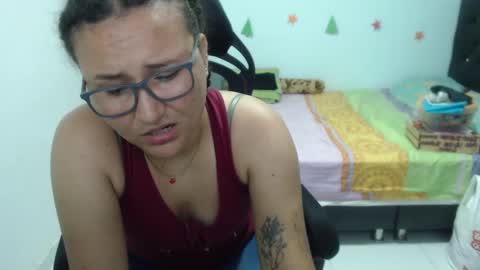 ...Ariana... online show from January 2025 04:43:01 PM