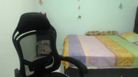 ...Ariana... online show from March 2025 06:16:01 PM