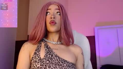 Ariadna online show from December 2025 03:24:01 AM