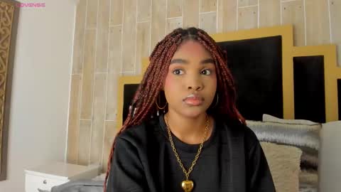 Aria Foster online show from October 2025 12:11:02 AM