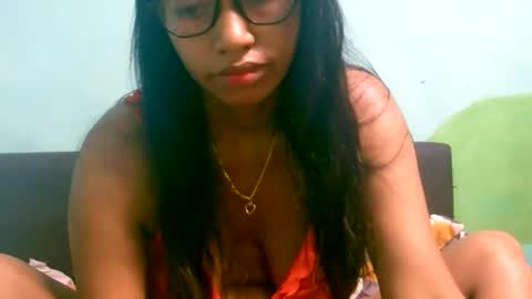 ariah13 online show from February 2026 05:33:01 PM