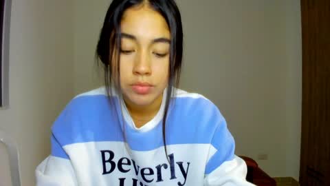 Snapshot of ariamontgomeryyy chatting on March 2026 03:41:02 AM Aria Montgomery online show from March 2026 03:41:02 AM