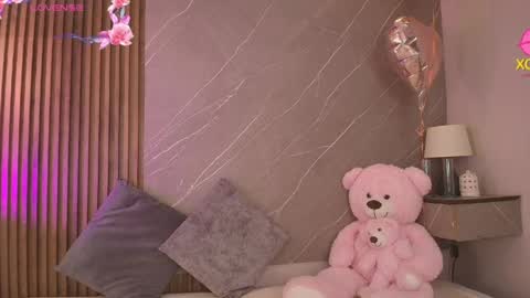 Ariana online show from April 2026 12:43:01 PM