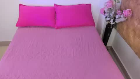  ARIANA MORELLY online show from June 2026 10:52:02 AM