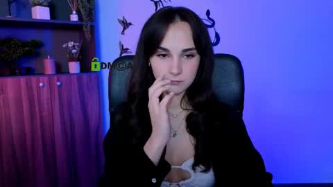 Snapshot of ariana_ross7 chatting on July 2026 07:18:02 PM ariana_ross7 online show from July 2026 07:18:02 PM