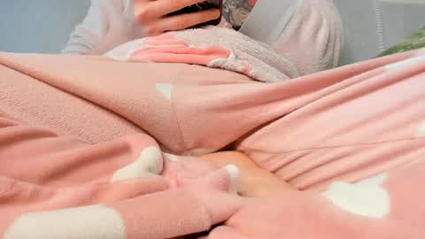 Ariana  Steven online show from March 2026 04:13:01 PM