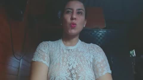 ARIANA online show from October 2025 06:29:02 PM