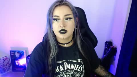 Snapshot of arianauwu666 chatting on May 2026 09:33:02 PM help me 100 hands up my OF is Free online show from May 2026 09:33:02 PM