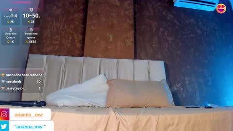 arianna__8 online show from November 2025 07:56:01 PM