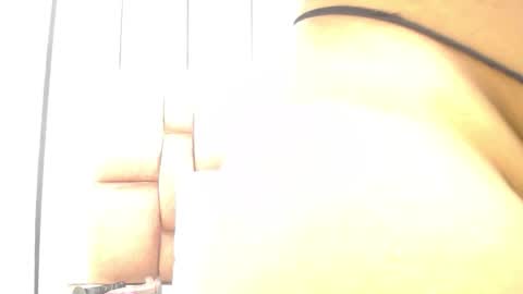 Snapshot of arianna_pearl chatting on January 2026 01:15:01 PM arianna pearl online show from January 2026 01:15:01 PM