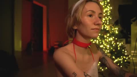 Snapshot of arianna_richi chatting on December 2024 05:48:01 AM Olivka online show from December 2024 05:48:01 AM