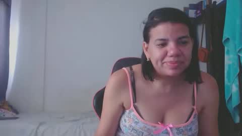 ariannaloovel online show from March 2026 03:16:02 PM