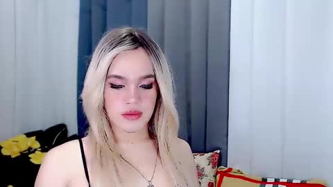 ARIANNE CUMS  online show from February 2025 07:15:02 AM