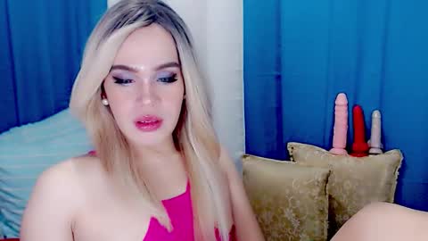 ARIANNE CUMS  online show from December 2025 10:42:01 AM